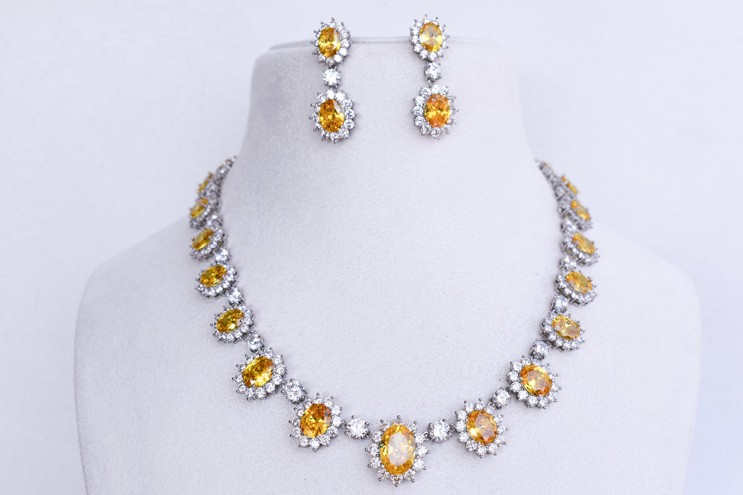 Tara Yellow Topaz Jewellery Set