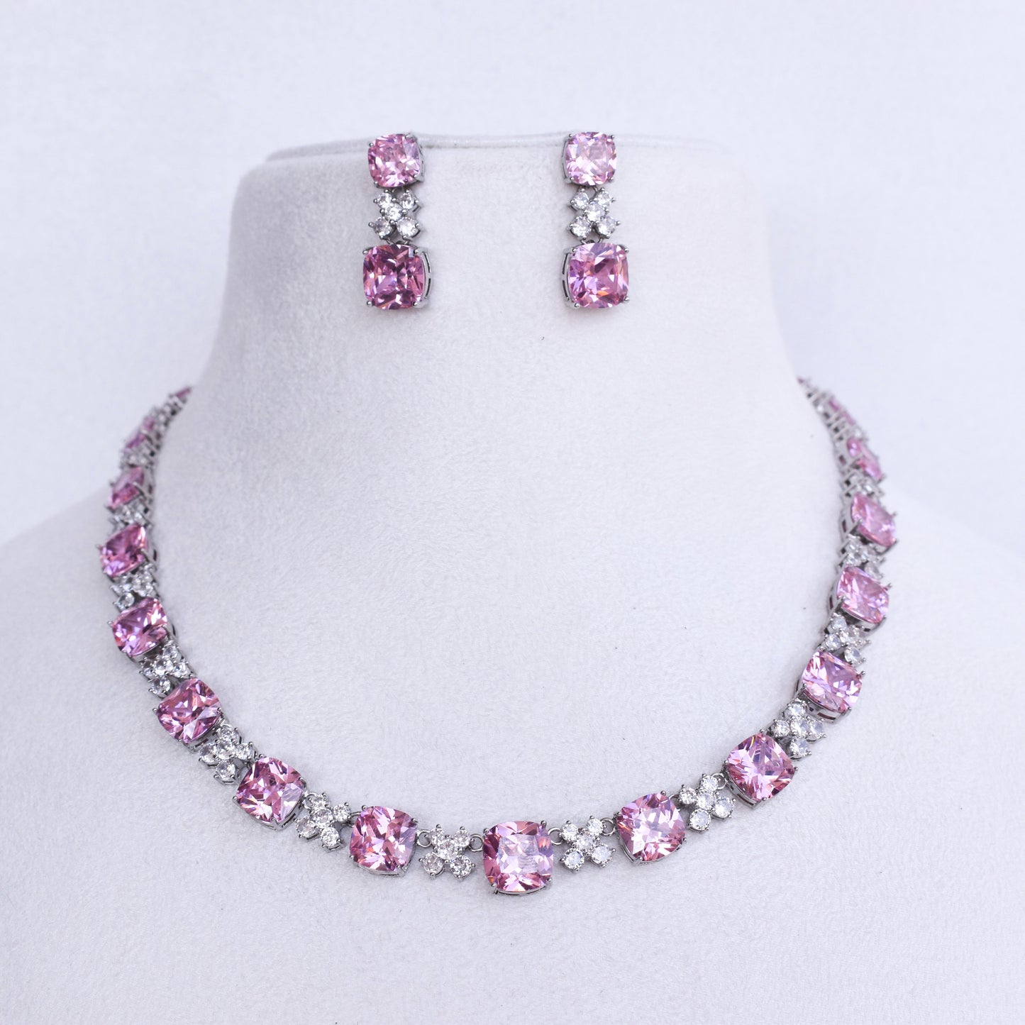 Sara Pink Jewellery Set