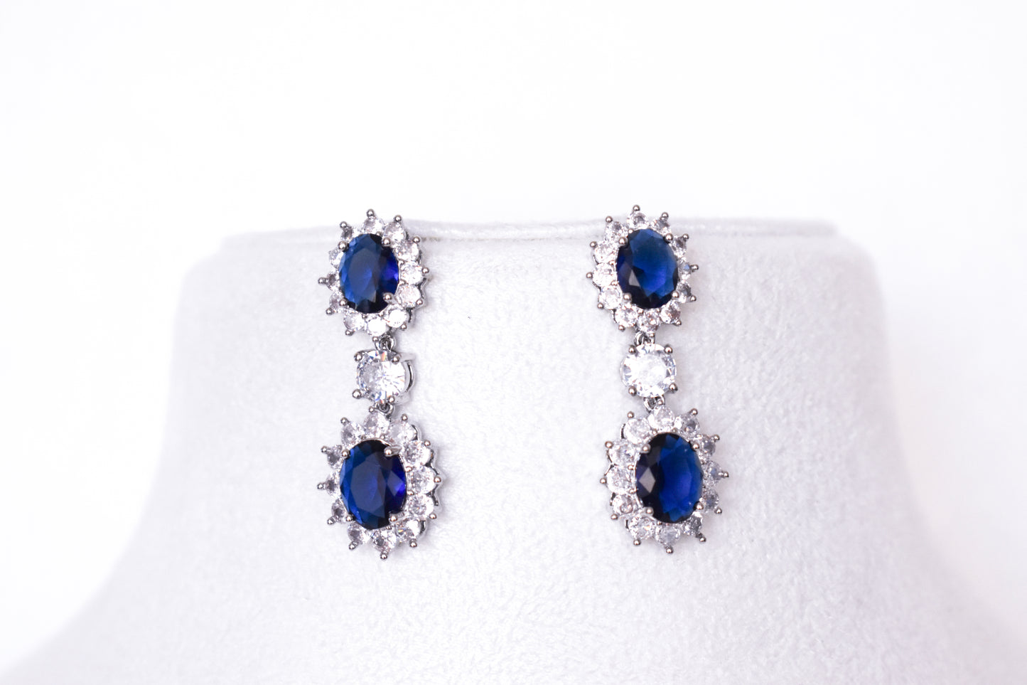 Tara Sapphire Jewellery Set