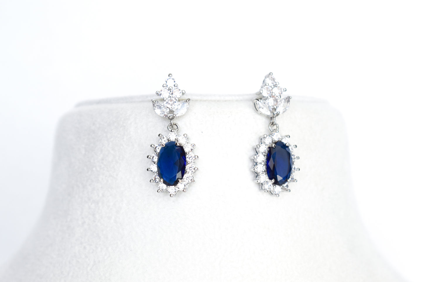 Sana Sapphire Jewellery Set