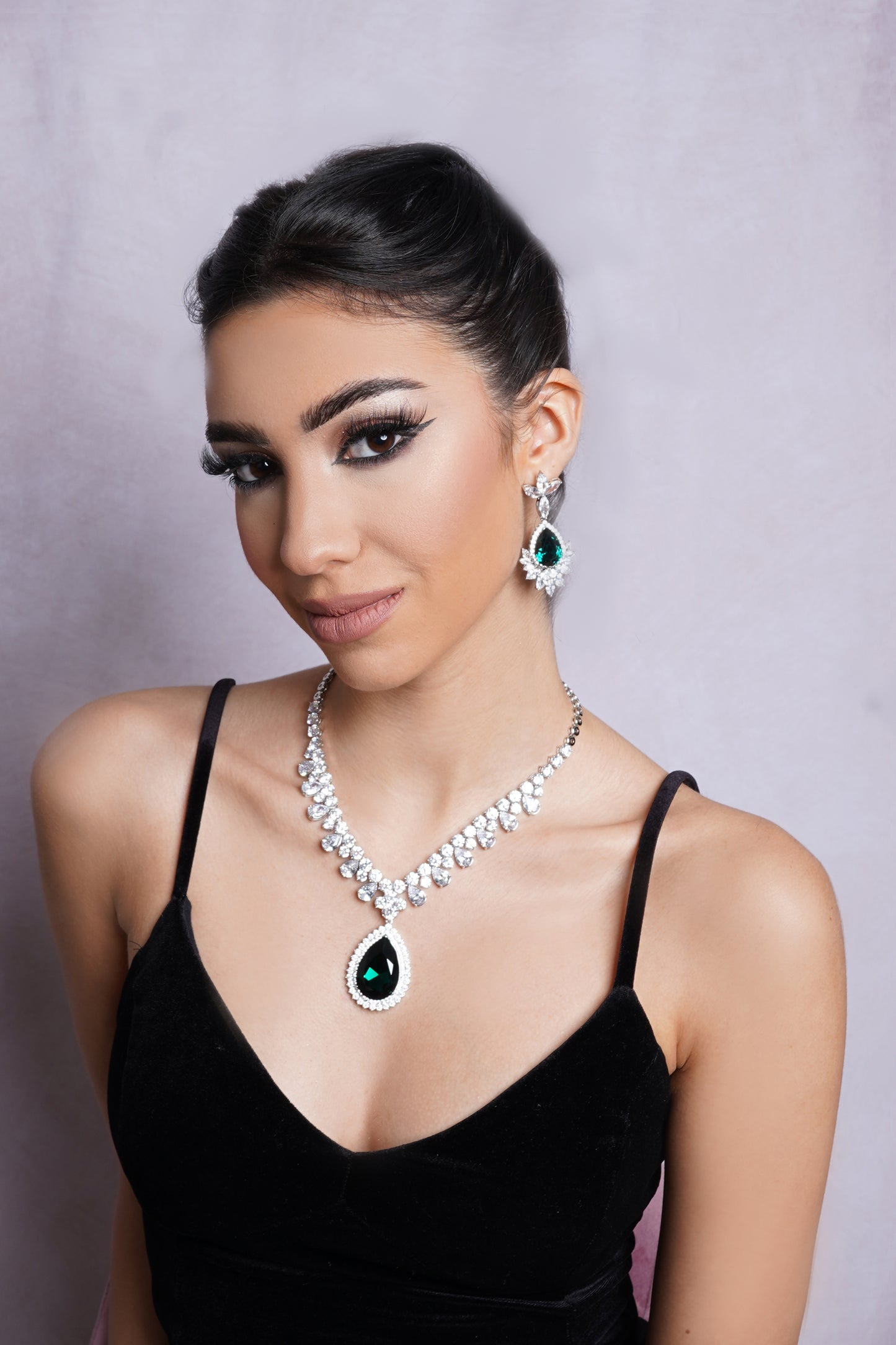 Rosa Emerald Jewellery Set