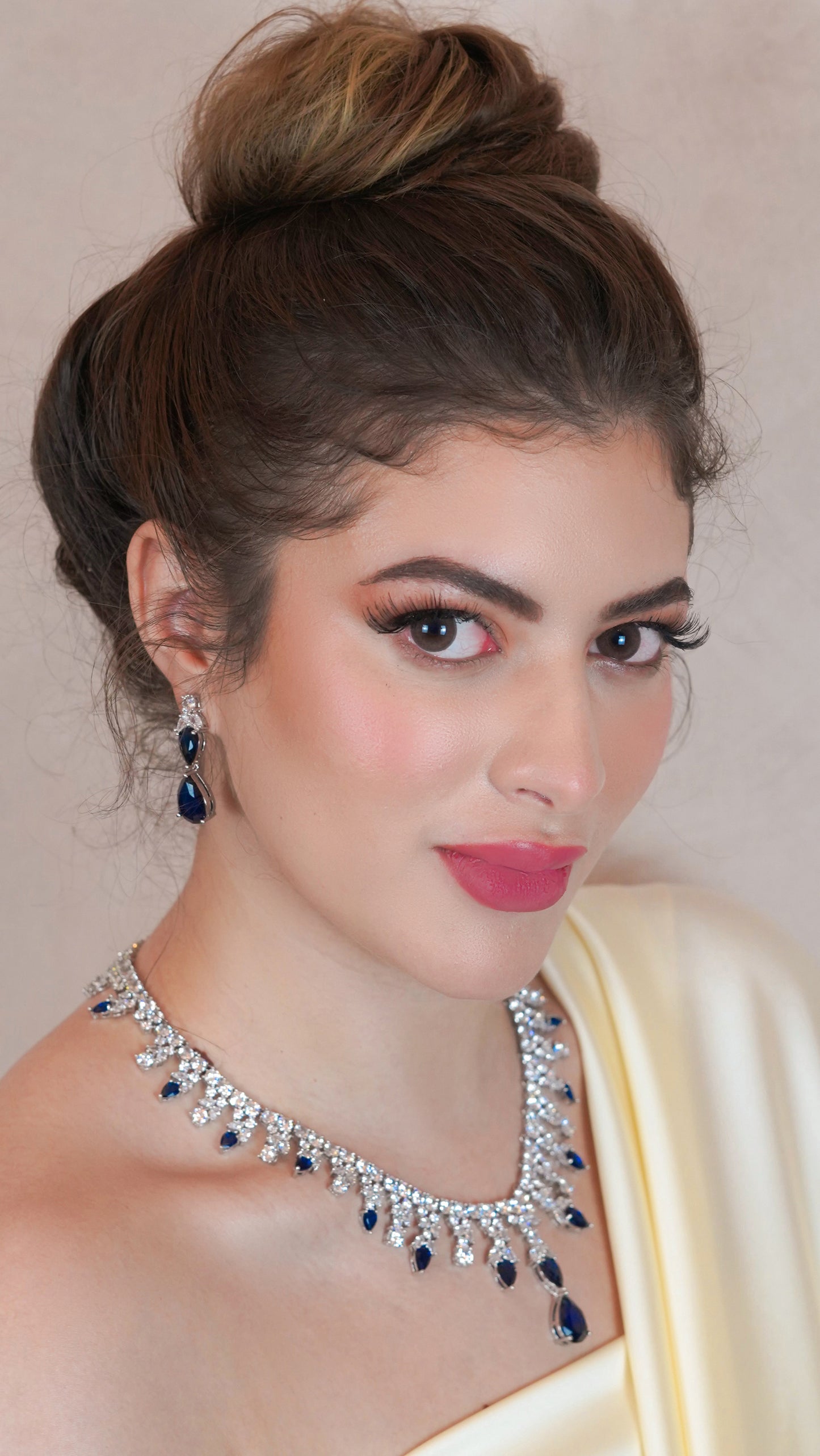 Mona Sapphire Jewellery Set